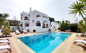 Villa Almyra