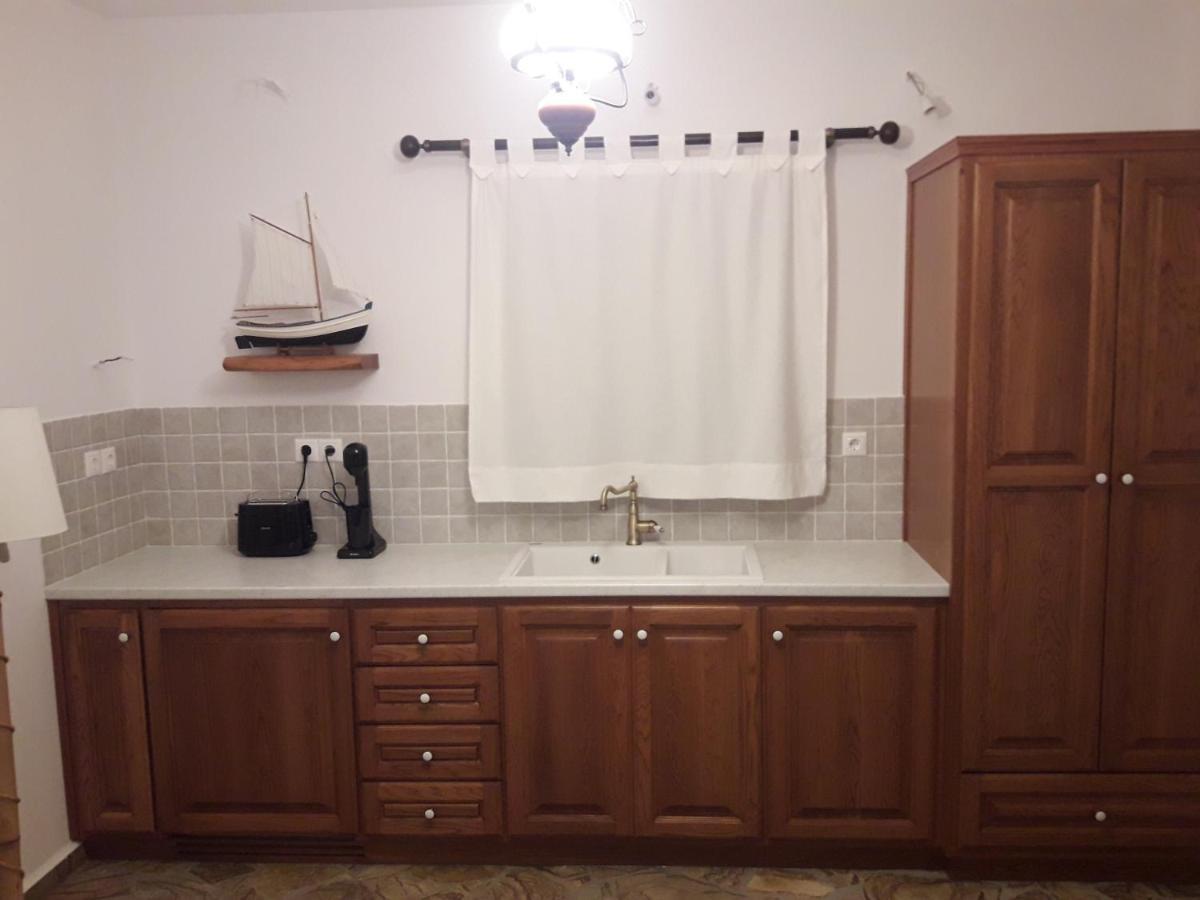 Villa Almyra Αίγινα Εξωτερικό φωτογραφία