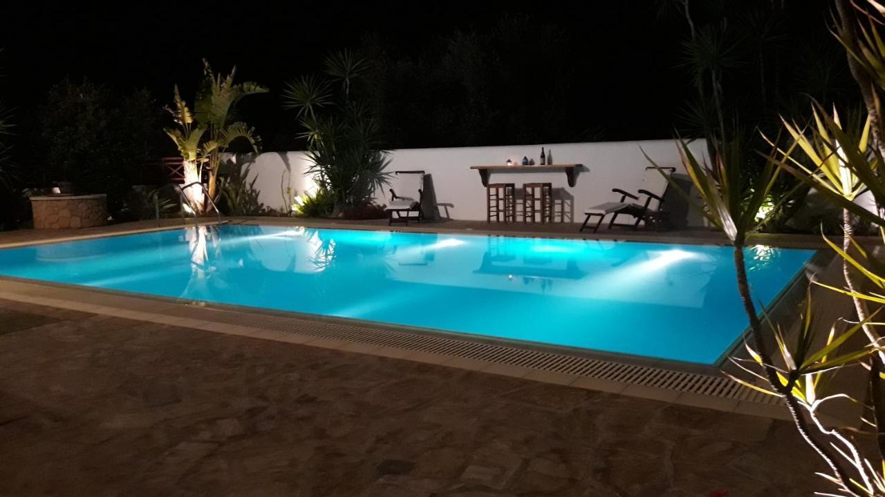 Villa Almyra Αίγινα Εξωτερικό φωτογραφία